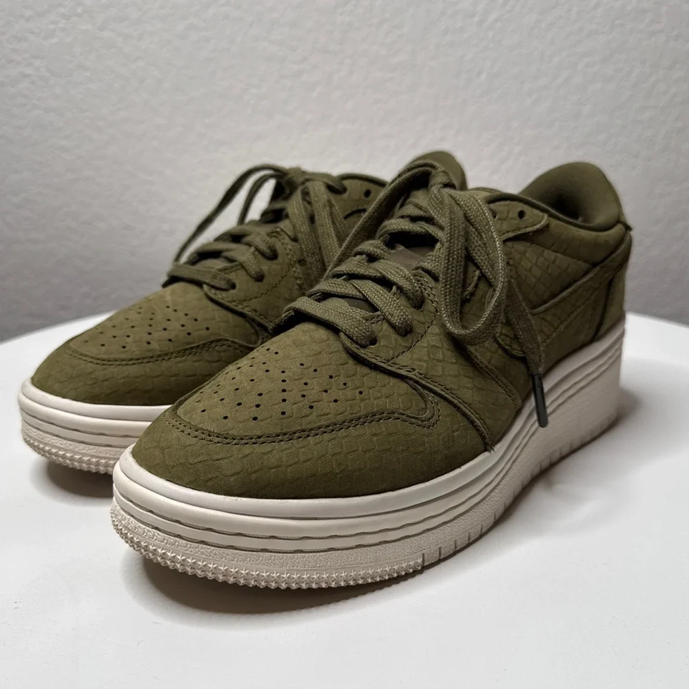 Nike Air Jordan 1 Re Low Lifted Sneakers Olive Canvas Textured Sole Size 7